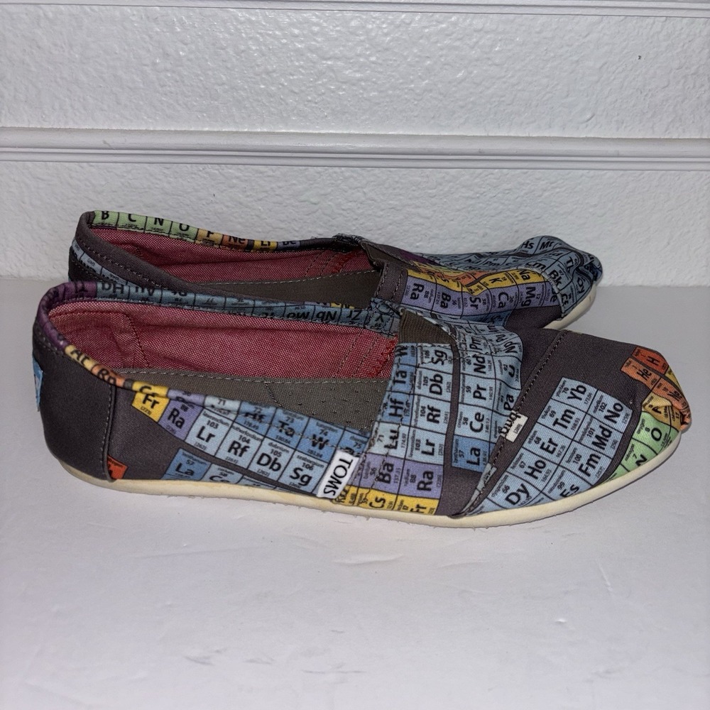 TOMS Periodic Table Alpargata Slip-on Shoes Chemistry/Science Print Size: 9.5 - Picture 3 of 8
